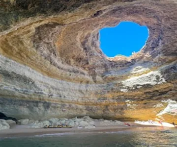 Benagil: Pirate Ship Sunrise Caves Cruise